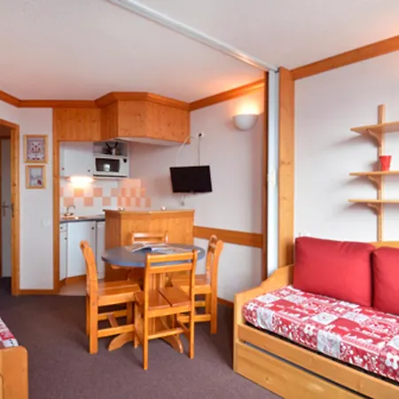 Chaleureux Au Pied Des Pistes Avec Balcon - Fr-1-181-2590 Διαμέρισμα La Plagne
