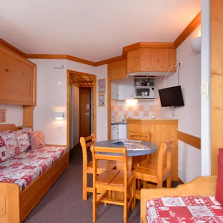 Διαμέρισμα Chaleureux Au Pied Des Pistes Avec Balcon - Fr-1-181-2590